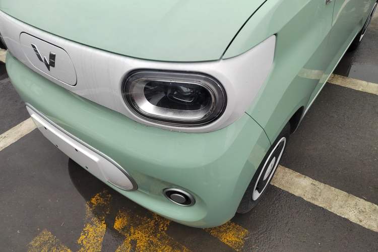 Used Wuling Hongguang MINIEV 2024 3rd Generation 215km Youth Edition