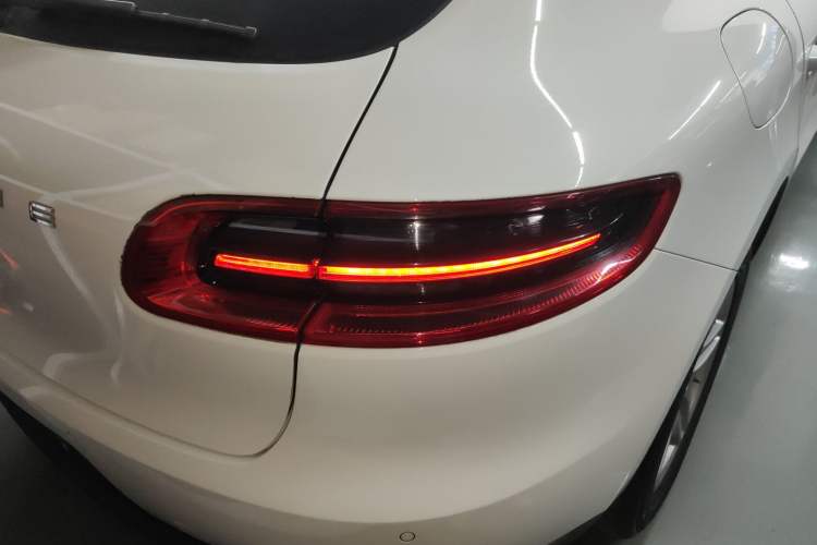 Used Porsche Macan 2017 Macan 2.0T
