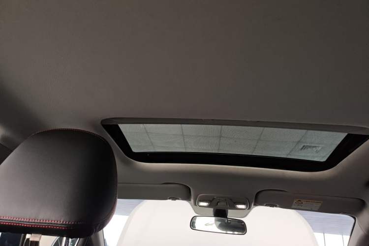 Used Geely Auto Vision X3 2021 PRO 1.5L CVT Deluxe Model
