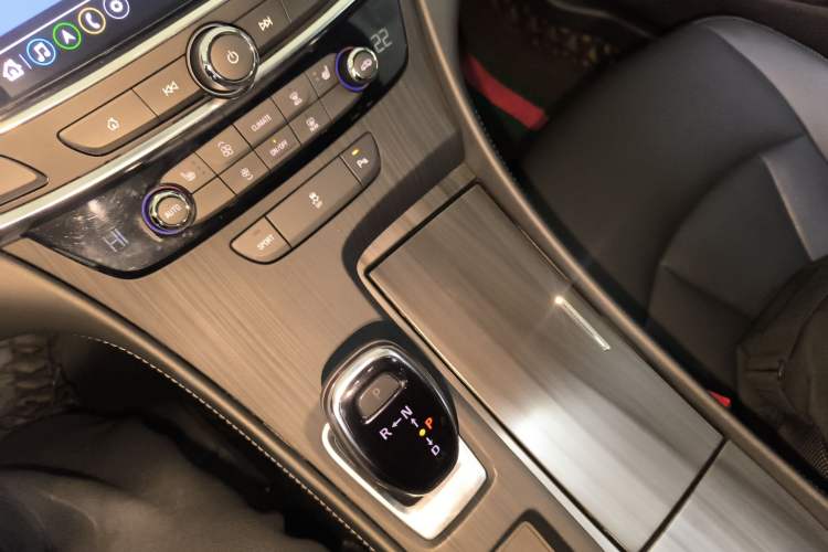 Used Buick LaCrosse 2021 652T Luxury Model