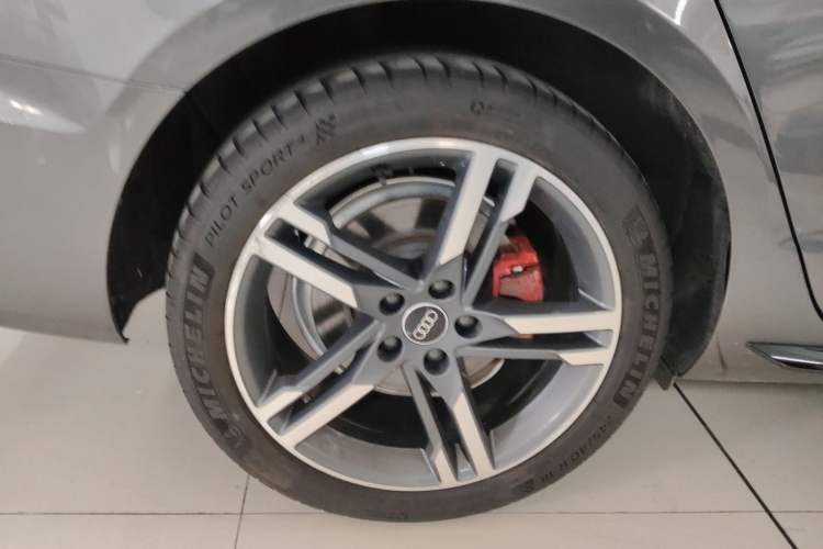 Used Audi A4L 2022 40 TFSI Fashion Dynamic Model