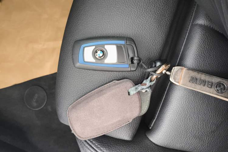 Used BMW 3 Series 2018 320Li Leading Model M Sport Package
