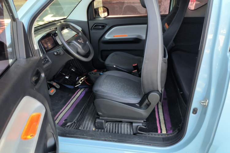 Used Wuling Hongguang MINIEV 2020 Freedom Version Lithium Iron Phosphate
