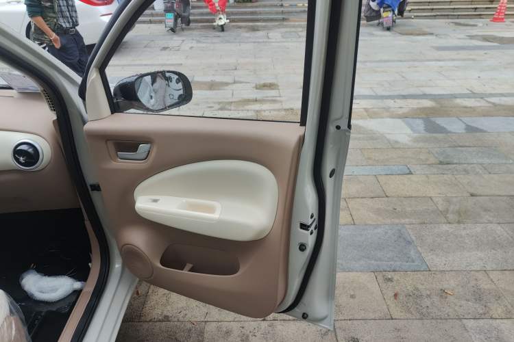 Used Wuling Hongguang MINIEV 2025 Four-Door Version Advanced Edition
