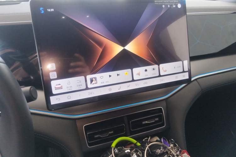 Used BYD Song L DM-i 2025 Intelligent Driving Version 160 km Excellence Edition
