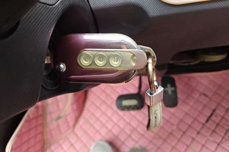 Used Wuling Hongguang MINIEV 2022 Macaron Premium Model – Lithium Iron Phosphate