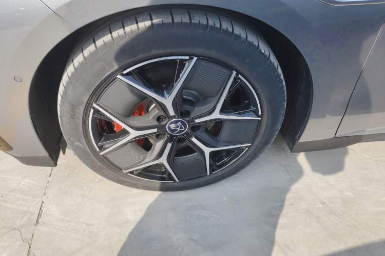 Used BYD Han 2022 EV Genesis Edition 715 km Front-Wheel-Drive Flagship Model