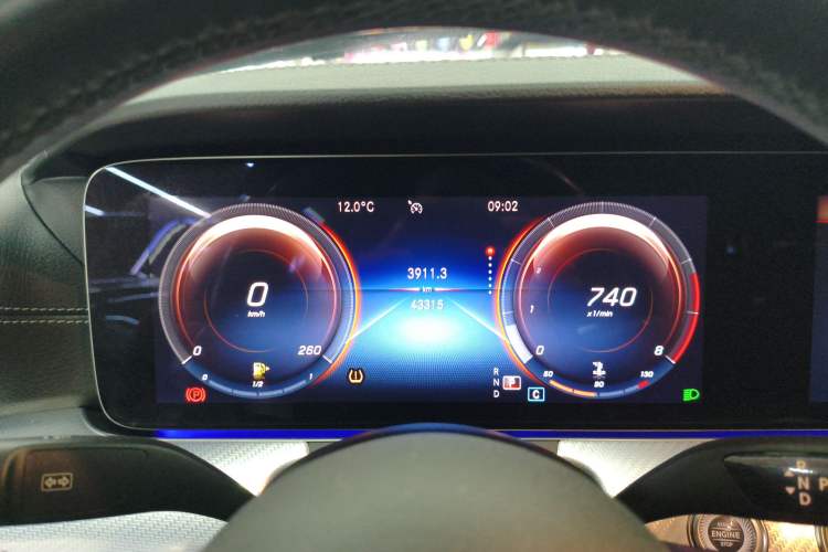 Used Mercedes-Benz E-Class 2021 Restyled E 300 L Sporty and Stylish Edition
