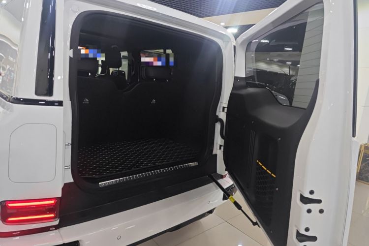 Used  V23 2025 401 Two-Wheel Drive Advanced Edition
