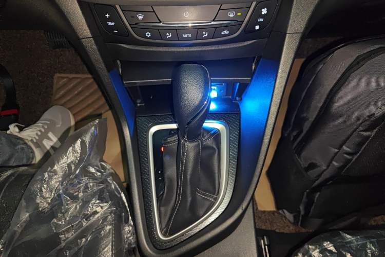 Used Buick GT 2019 18T Automatic Connected Elite Model China VI Standard
