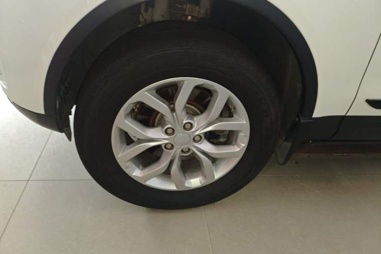 Used Land Rover Discovery 2018 5th Generation 2.0T SE
