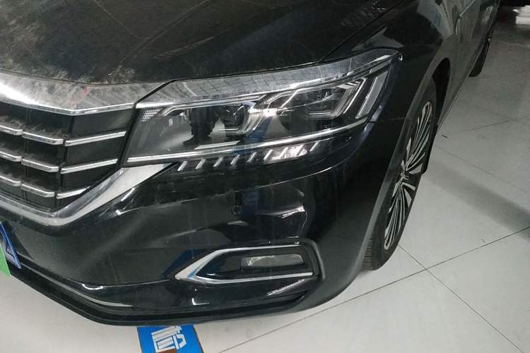 Used Volkswagen Passat 2019 380TSI Luxury Edition China VI Standard
