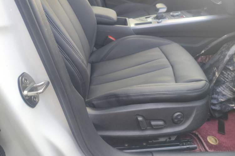 Used Audi A4L 2019 40 TFSI Ambition Version China V