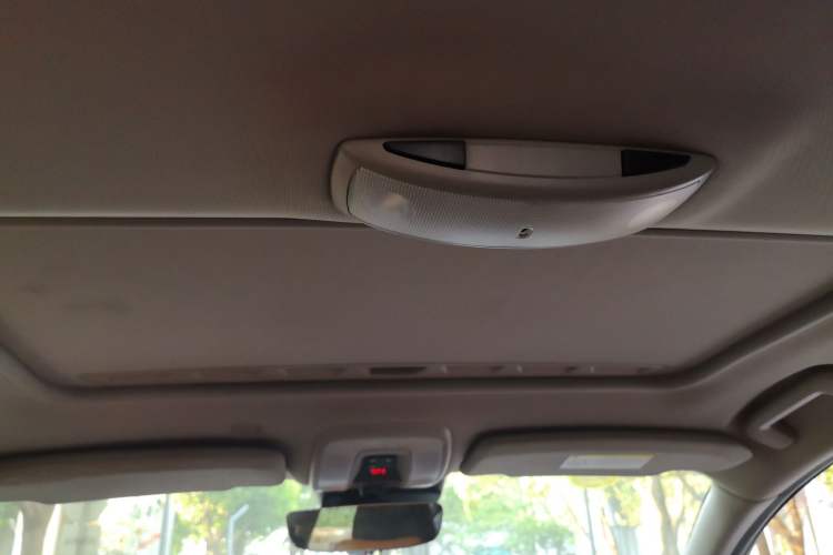 Used Volvo V60 2016 Cross Country T6 AWD
