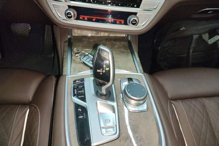 Used BMW 7 Series 2021 740Li Leading Edition Luxury Package