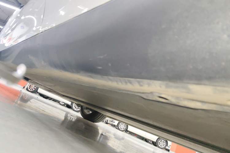 Used Tesla Model Y 2024 Long-Range All-Wheel-Drive Version