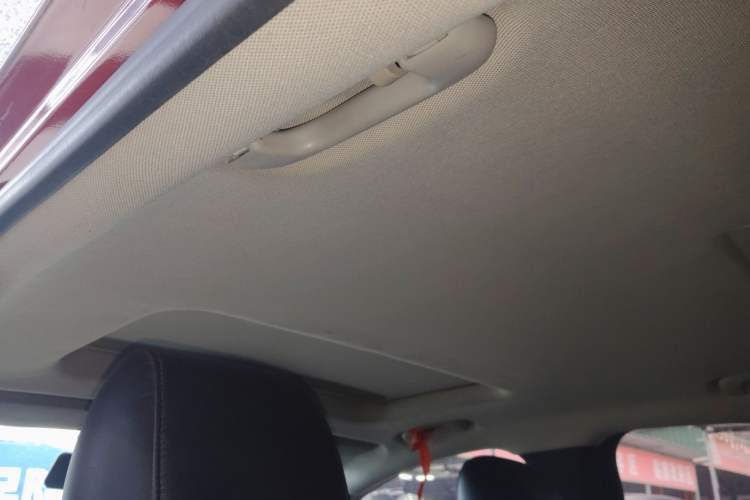 Used Chevrolet Cruze 2017 1.5L Automatic Pioneer Sunroof Edition
