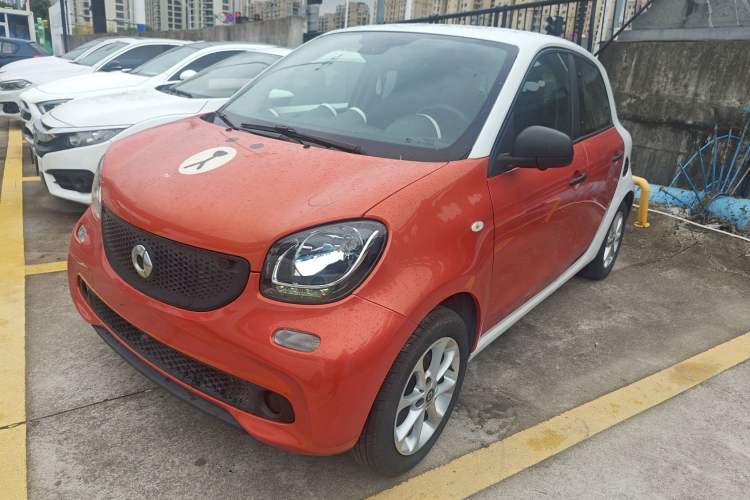 Used  forfour 2018 1.0L 52 kW Dynamic Edition
