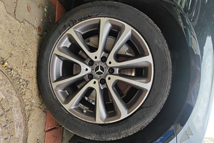 Used Mercedes-Benz E-Class 2019 Facelifted E 300 L Stylish Version
