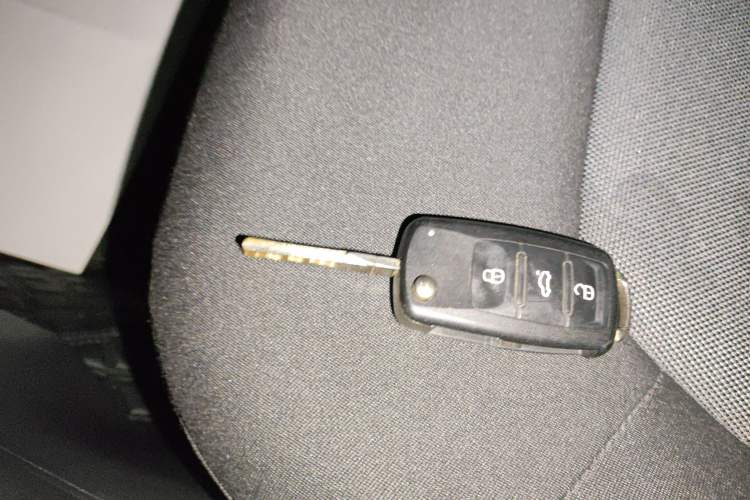 Used Volkswagen Jetta 2015 Value Edition 1.6L Manual Fashionable Style
