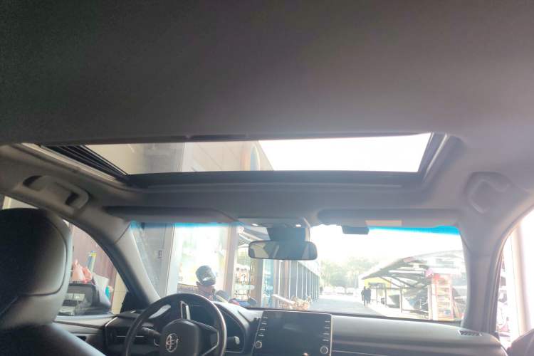 Used Toyota Avalon 2019 2.0L XLE Premium Edition China VI