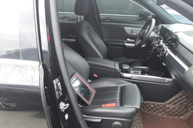 Used Mercedes-Benz GLB 2020 GLB 180 Fashion Model