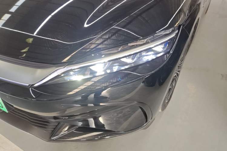Used BYD Han 2024 EV Glory Edition 605KM Front-Wheel-Drive Premium Model
