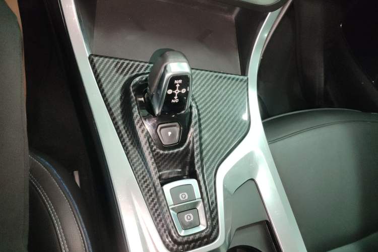 Used Lynk & Co 01 2017 2.0T Two-Wheel Drive Zhaopu Version
