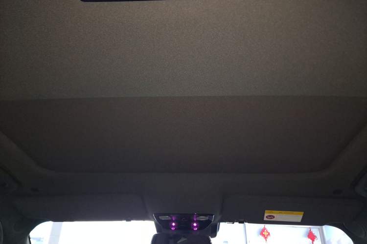 Used Li Auto L8 2023 Air model
