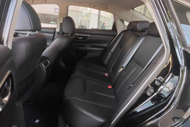 Used Nissan Teana 2016 Revised Version 2.0L XL Comfort Edition
