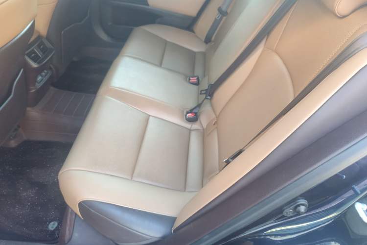 Used Lexus ES 2020 200 Excellence Edition
