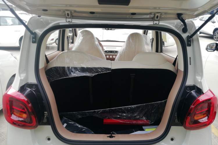 Used Wuling Hongguang MINIEV 2025 Four-Door Version Advanced Edition
