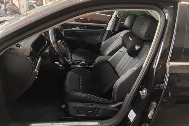 Used Volkswagen Passat 2024 380TSI Luxury Edition