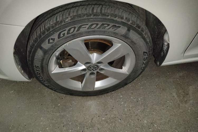 Used Volkswagen Santana 2015 1.6L Automatic Comfort Edition
