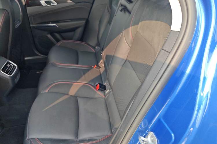 Used Lynk & Co 02 2018 2.0T DCT 4x4 Sport Pro Edition China V Standard
