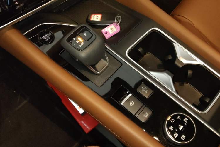 Used Nissan Terra 2024 380 VC-TURBO Four-Wheel Drive Prestige Edition 6 Seats