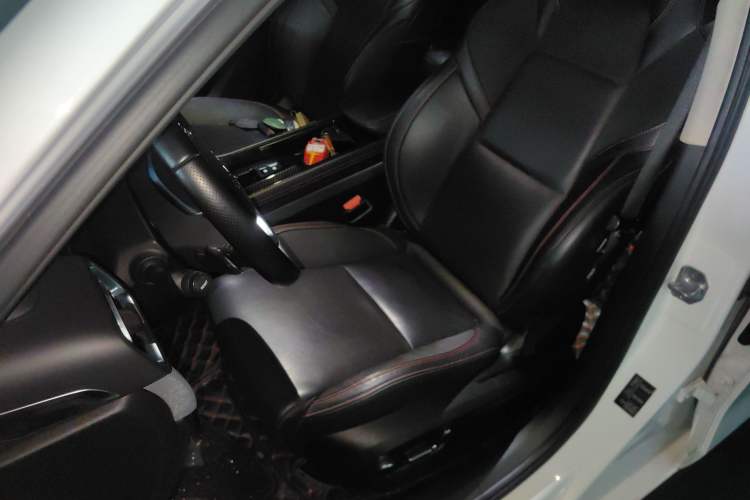 Used Lynk & Co 02 2018 1.5T DCT Two-Wheel Drive Pro Version China V Emission Standard
