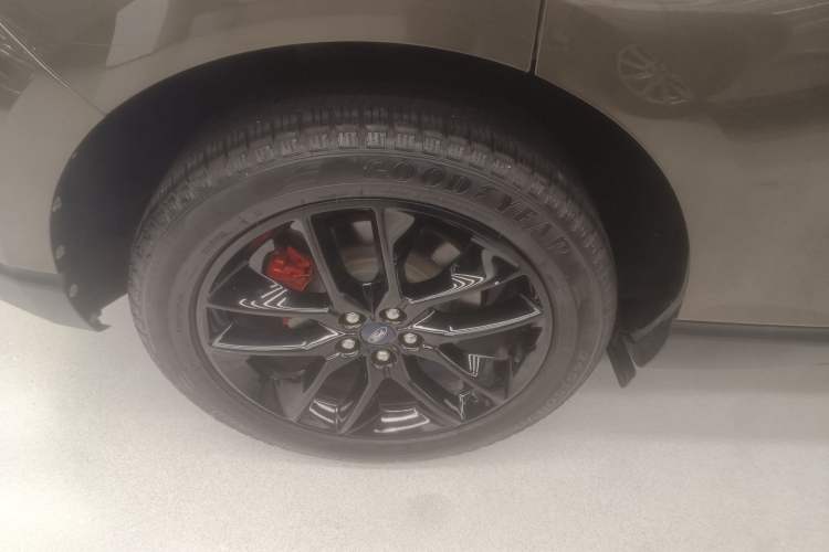 Used Ford Edge 2016 EcoBoost 245 Four-Wheel Drive Titanium 7-Seater
