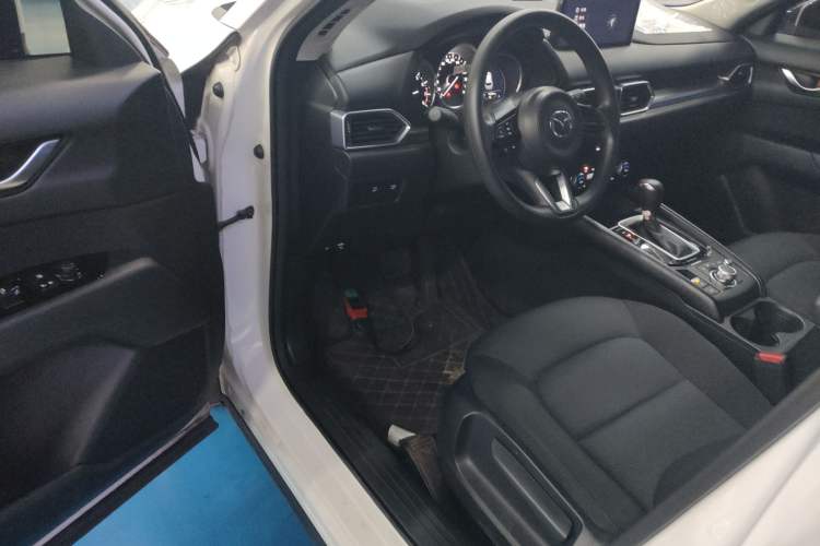 Used Mazda CX-5 2024 2.0L Automatic Two-Wheel Drive Comfort Version