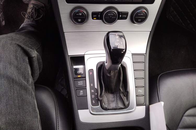 Used Volkswagen Magotan 2016 1.8TSI Smart Enjoyment Leading Model
