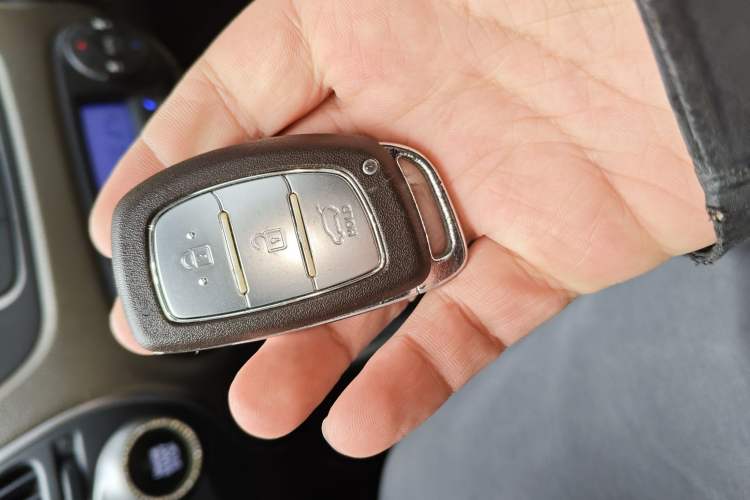 Used Hyundai ix35 2013 2.0L Automatic Two-Wheel Drive Smart GLS China IV Standard
