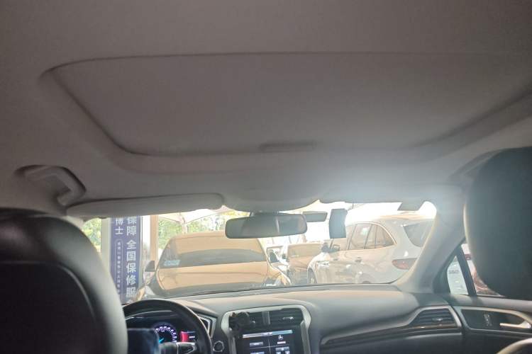 Used Ford Mondeo 2013 2.0L GTDi 200 Luxury Model
