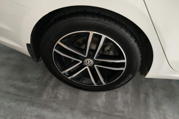 Used Volkswagen Lamando 2019 280TSI DSG Comfort Edition China VI standard
