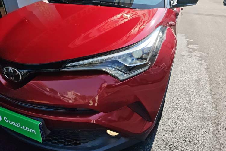 Used Toyota C-HR 2018 2.0L Luxury Edition China V Standard
