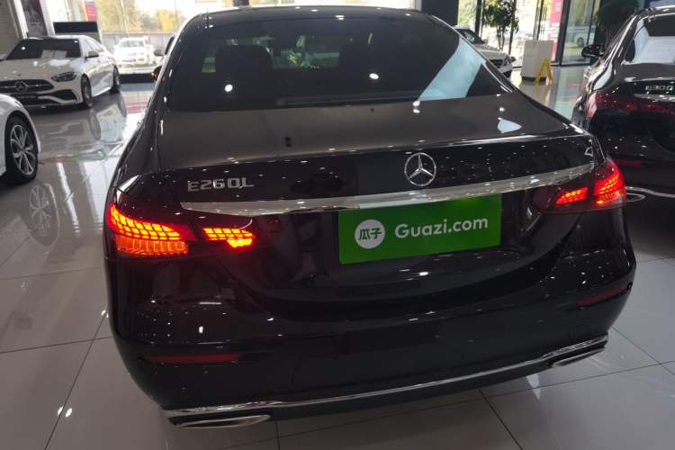 Used Mercedes-Benz E-Class 2023 Facelift E 260 L
