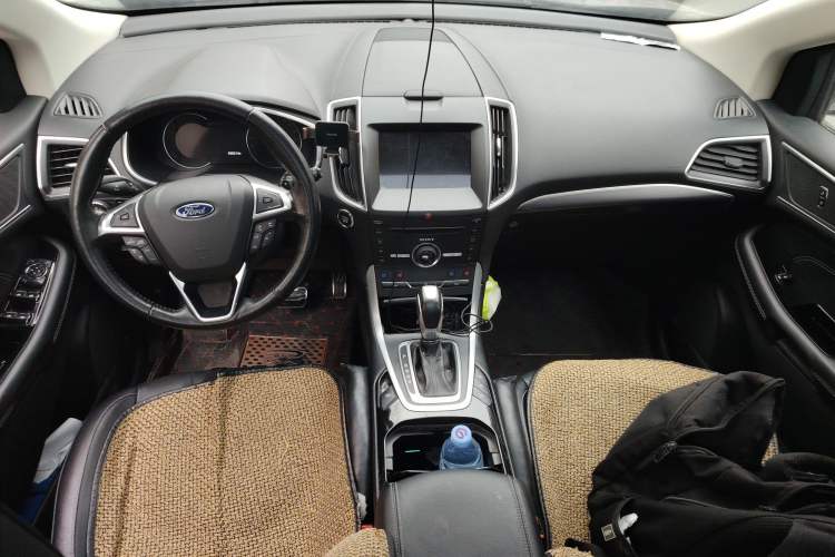 Used Ford Edge 2016 EcoBoost 245 Four-Wheel Drive Titanium 7-Seater
