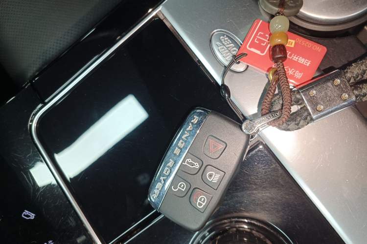 Used Land Rover Range Rover Velar 2018 P380 R-DYNAMIC S
