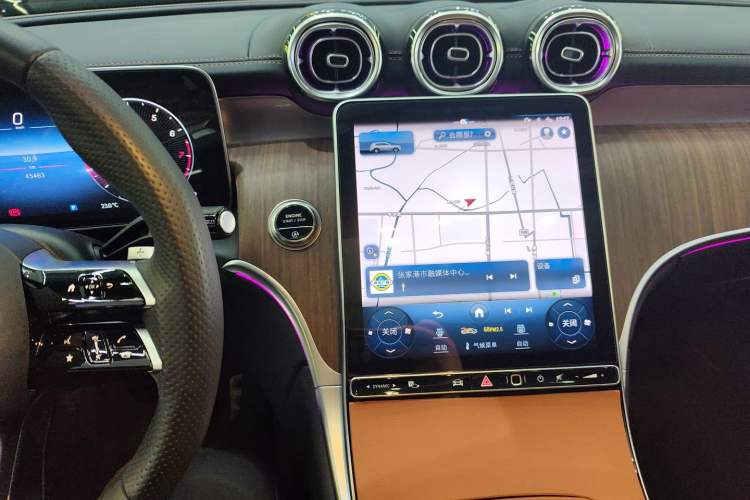 Used Mercedes-Benz GLC 2023 GLC 300 L 4MATIC Dynamic Edition 5-seater
