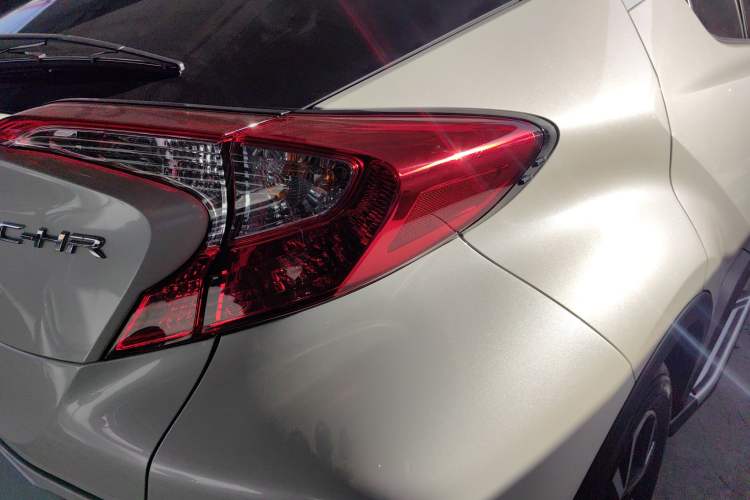 Used Toyota C-HR 2020 2.0L Leading Edition
