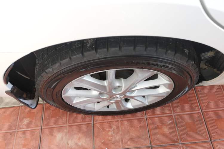 Used Toyota Corolla 2014 1.6L CVT GLX-i Navigation Edition
